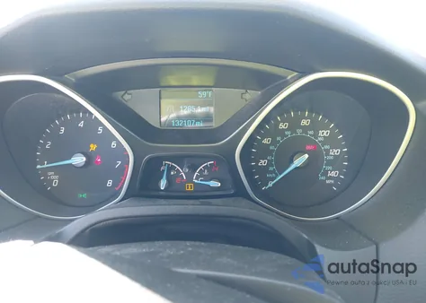 2014 Ford Focus S z USA, uszkodzony, nr VIN 1FADP3E25EL438372